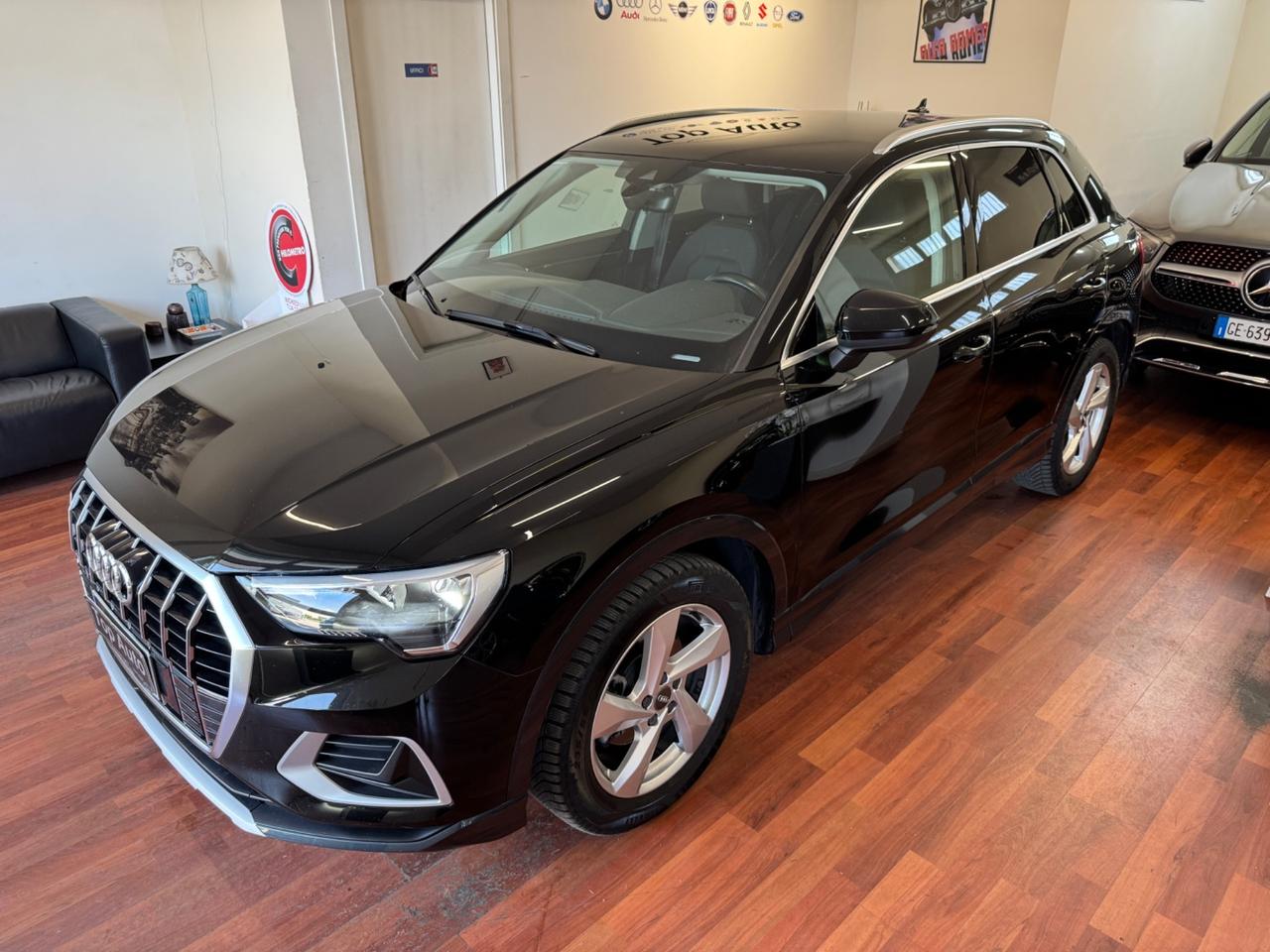 AUDI Q3 35 TDI S TRONIC ADVANCED