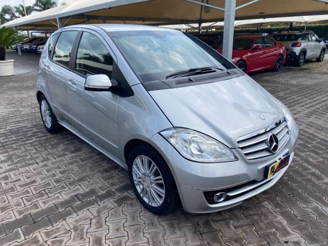 MERCEDES-BENZ A 180 CDI Elegance C. AUTOMATICO