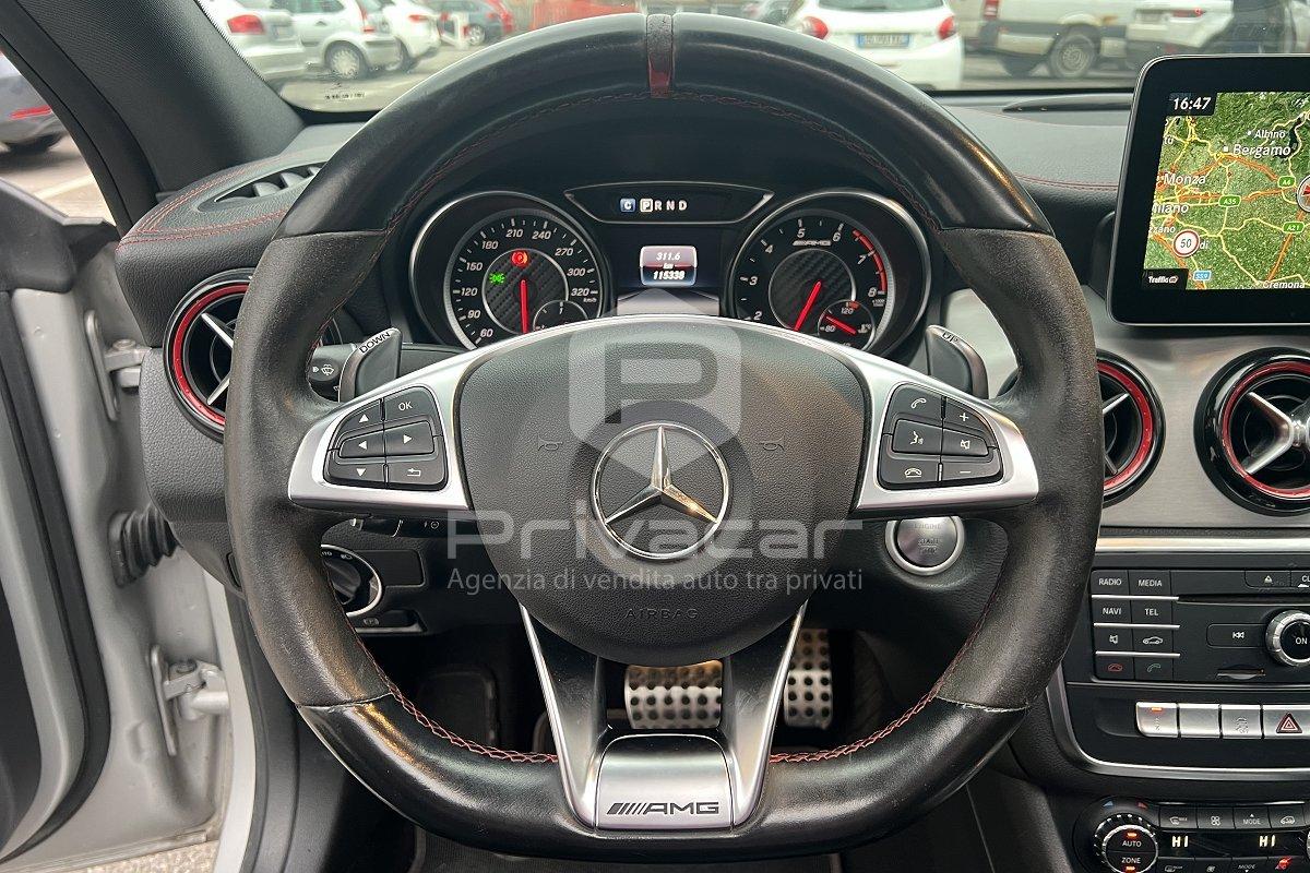 MERCEDES CLA 45 AMG 4Matic