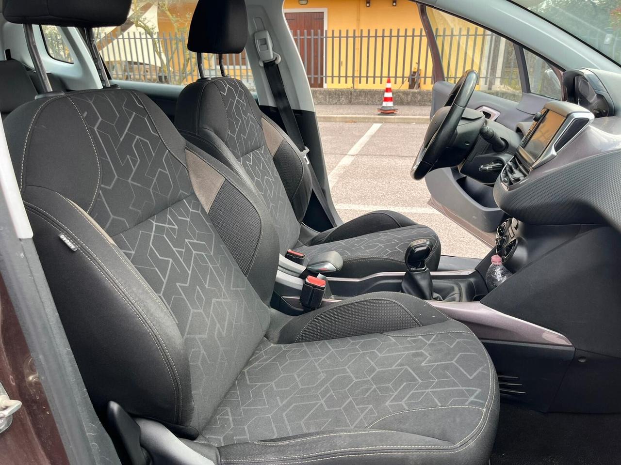 Peugeot 2008 1.4 HDi - 2015