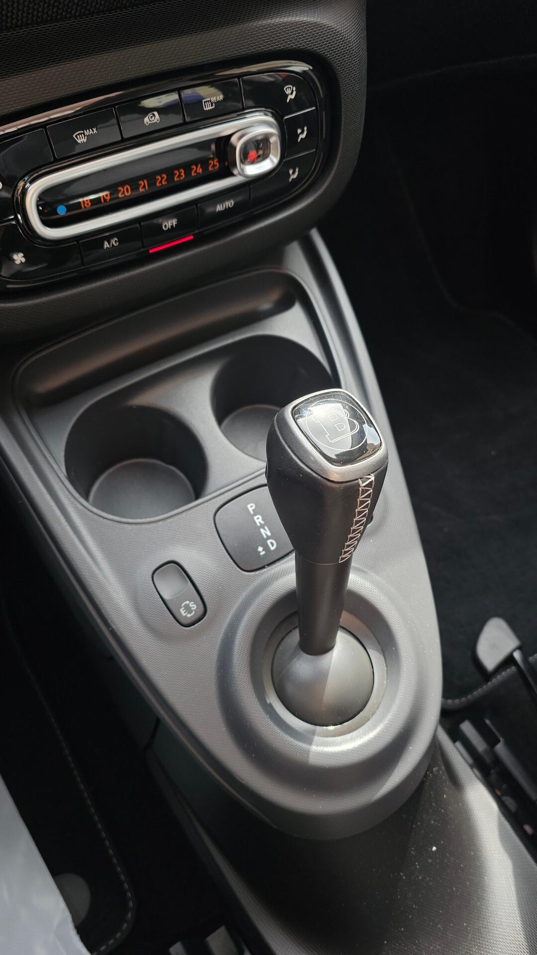 Smart ForFour BRABUS XCLUSIVE CABRIO 0.9 Turbo 109cv TwinamicUNIPRO' FULL OPT