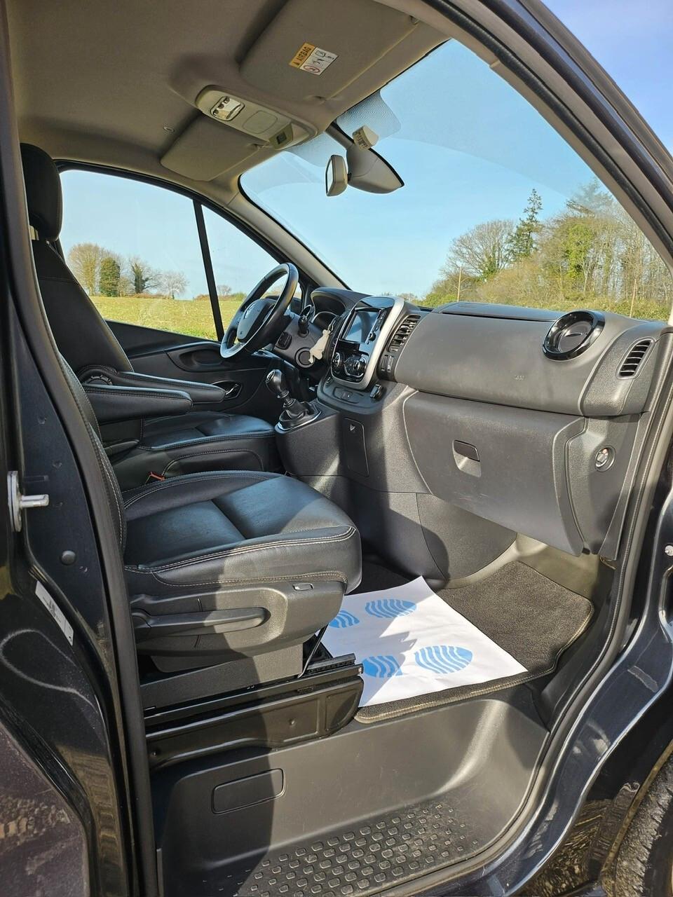 Renault Trafic INTERNI IN PELLE