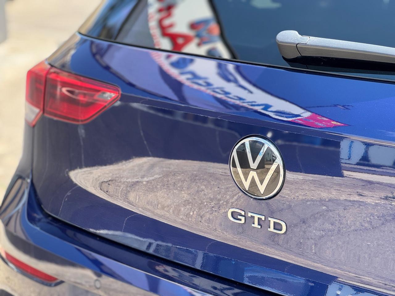 VOLKSWAGEN GOLF 8 GTD 200 CV DSG FULL IVA