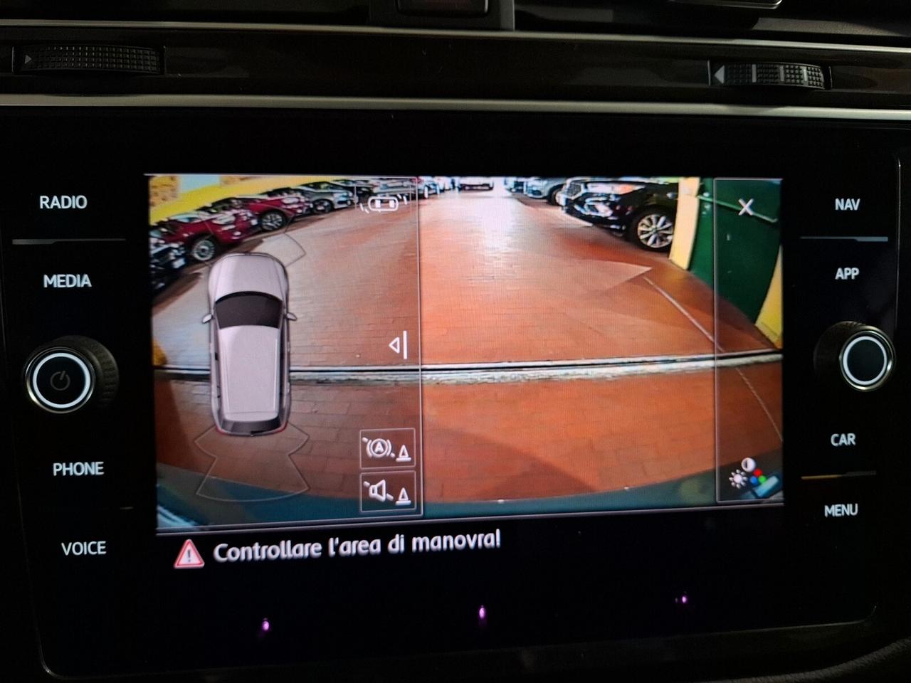 Volkswagen Tiguan 2.0 TDI SCR DSG 4MOTION Sport BMT