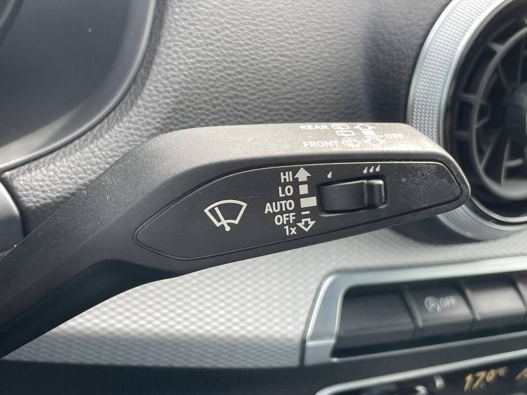 Audi Q2 30 2.0 tdi Admired AUTOMATICA E CARPLAY