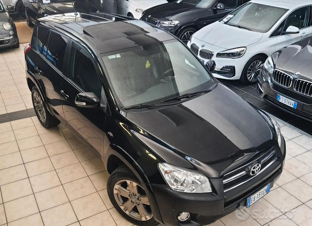 TOYOTA Rav4 Crossover 2.200 D-Cat A/T 150cv 4WD