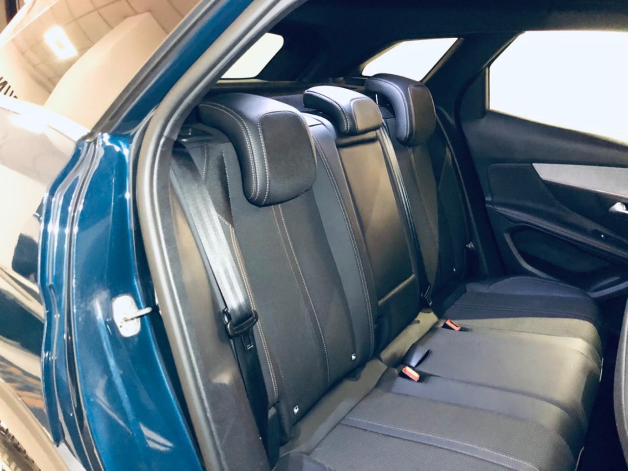 Peugeot 3008 PureTech Turbo 130 S&S EAT8 GT