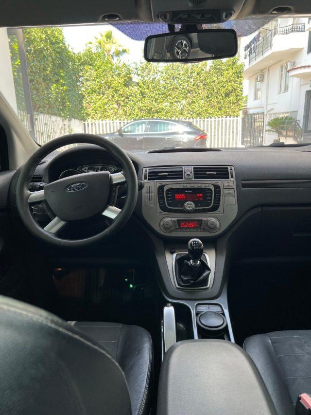 FORD Kuga + 2.0 TDCi 136 CV 2WD DPF