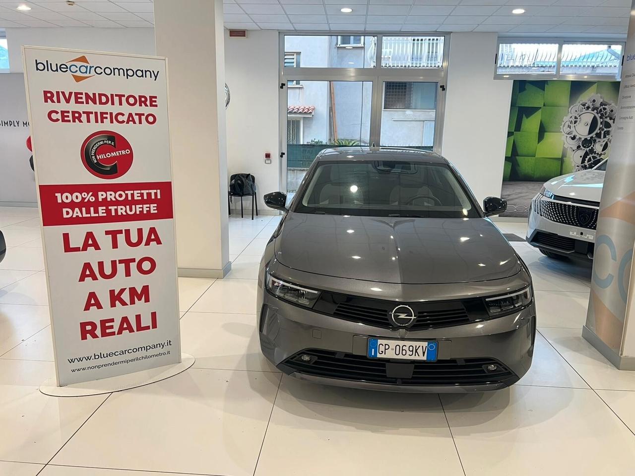 Opel Astra 1.2 Turbo 130 CV Business Elegance