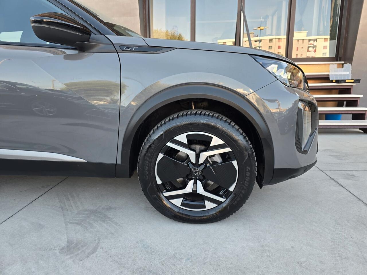 Peugeot 2008 puretech GT s