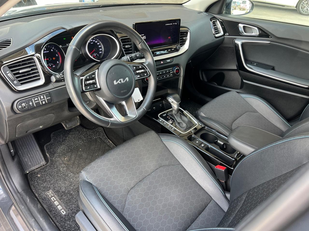 Kia XCeed 1.6 CRDi 136 CV Business GARANZIA EST. 7 ANNI
