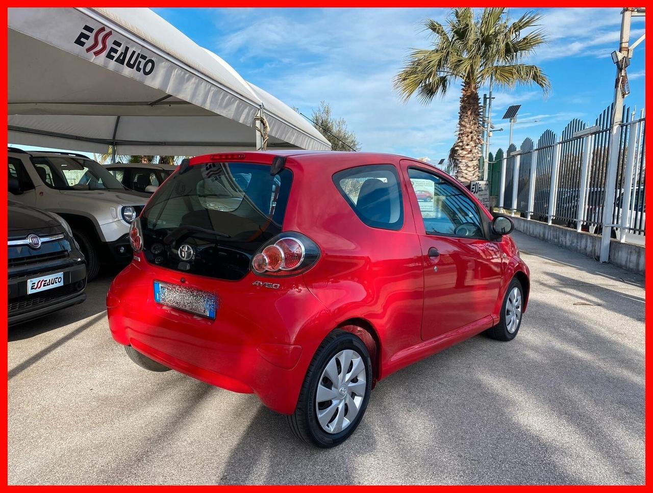 Toyota Aygo 1.0 12V VVT-i 3 porte Lounge Connect
