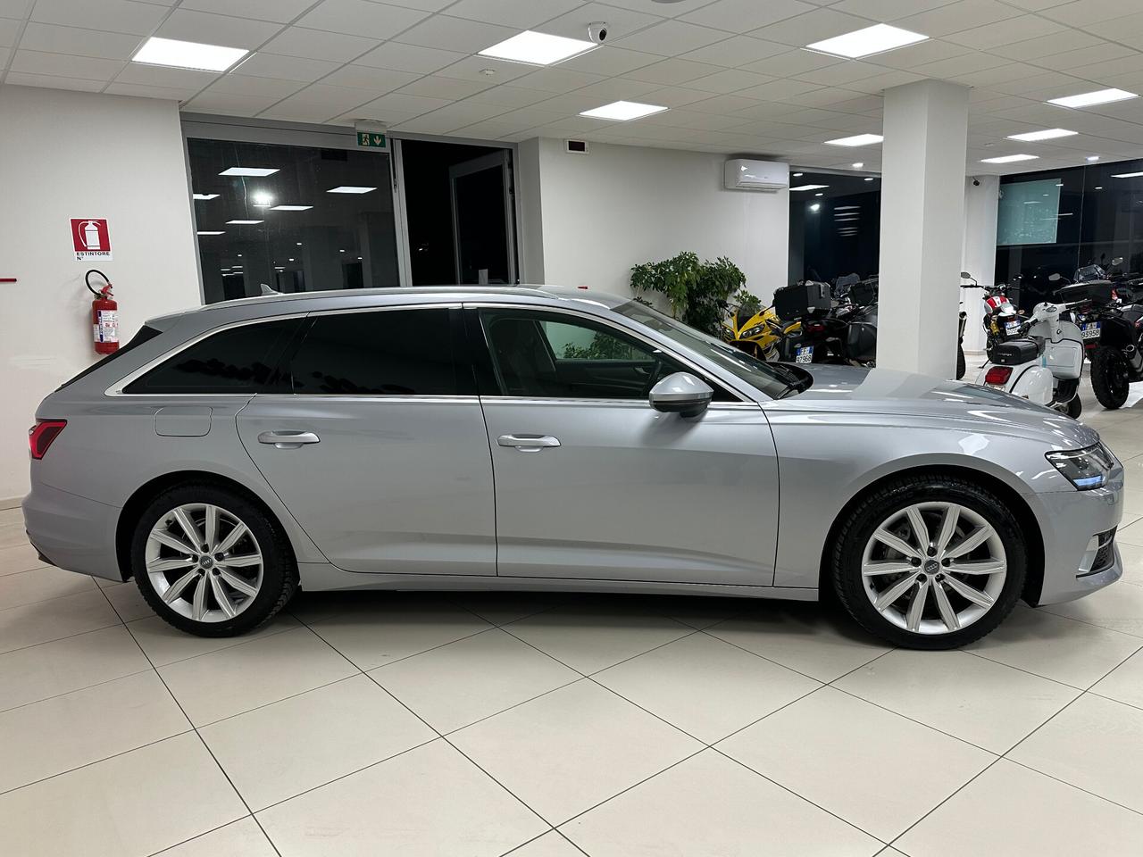 Audi A6 Avant 40 2.0 TDI 204 CV S tronic Business - 2019