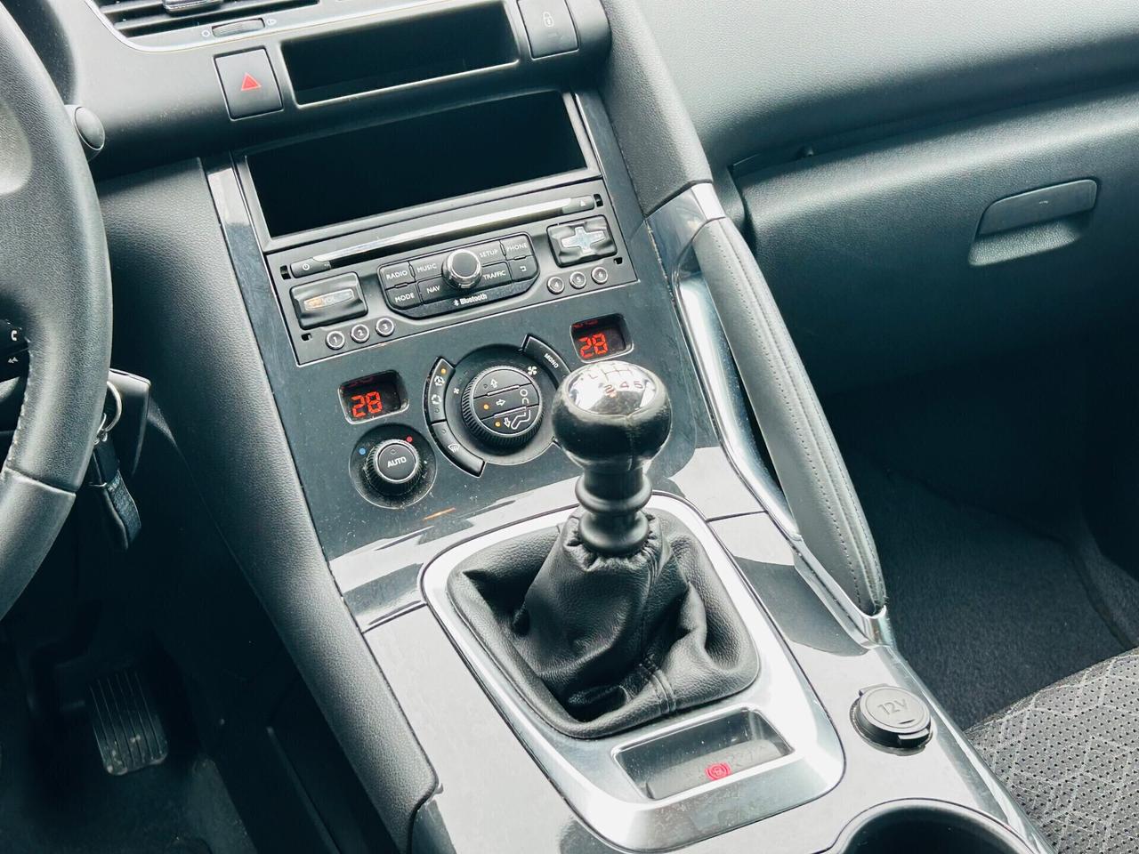 Peugeot 3008 BlueHDi 120 SeS Crossway