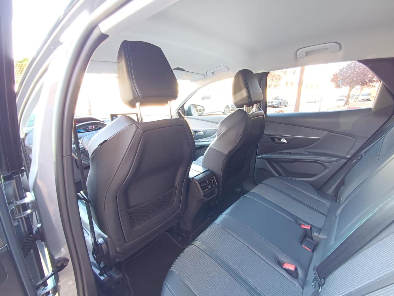 Peugeot 3008 1.5 BlueHDi 130 Cv EAT8 Allure Pack