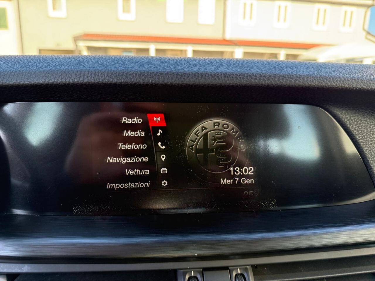 Alfa Romeo Stelvio 2.2 Turbodiesel 150 CV AT8 RWD Super