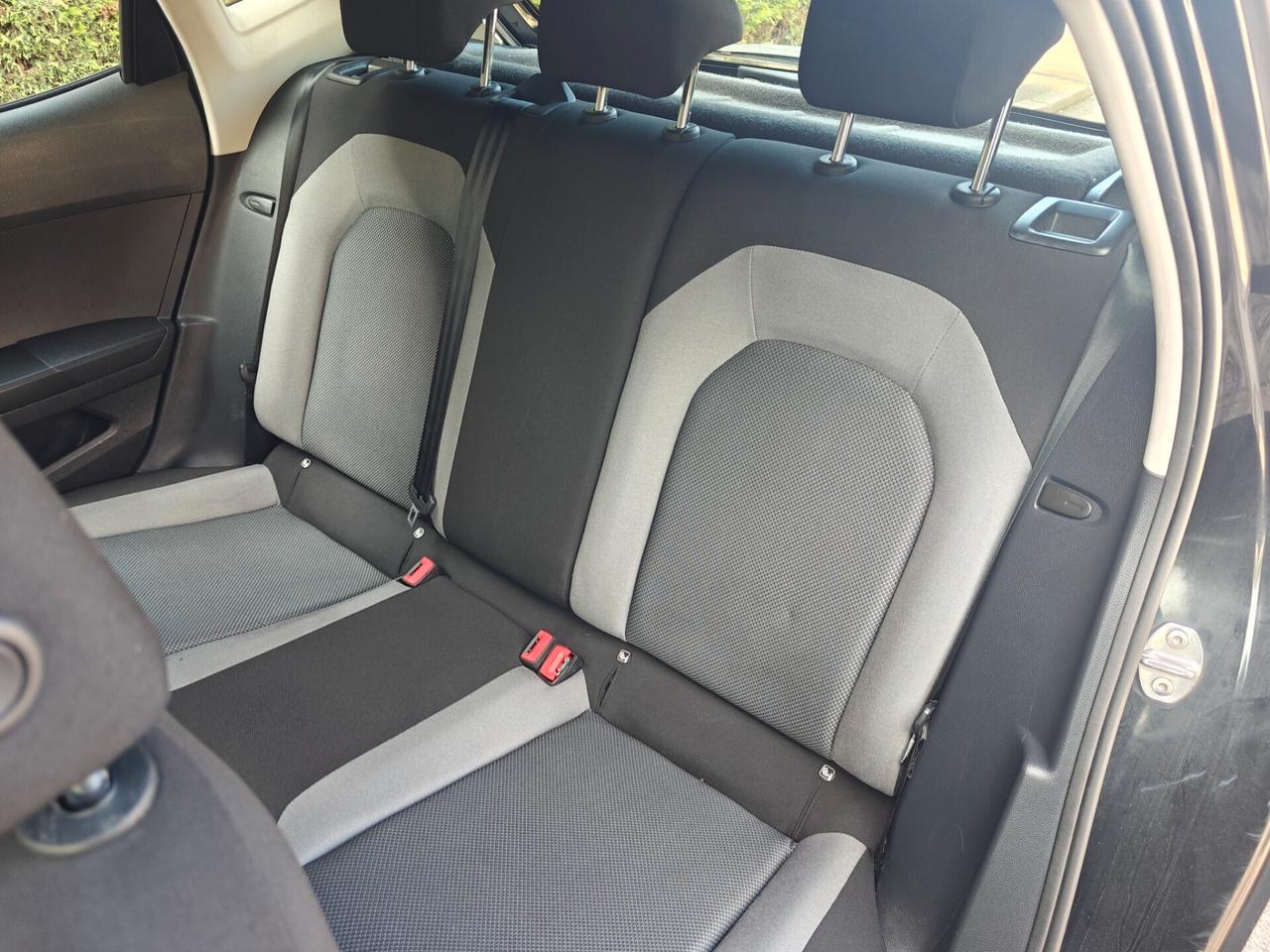 Seat Ibiza 1.6 TDI - Neopatentati