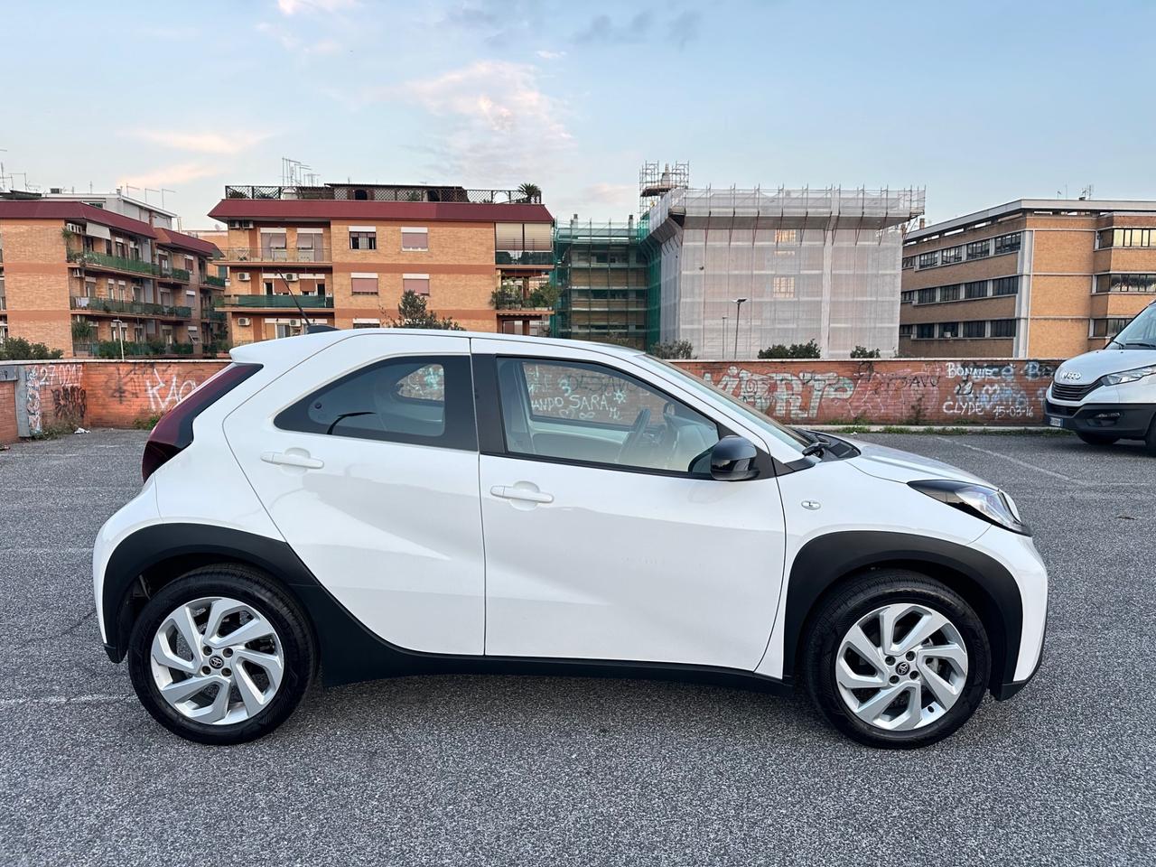 Toyota Aygo 1.0 PARI NUOVO/PACCHETTO TAGLIANDI