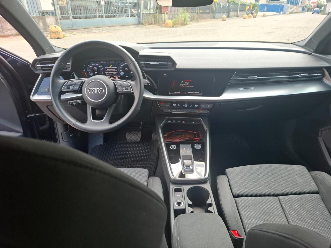 Audi A3 allstreet 35 TFSI S tronic Identity Contrast