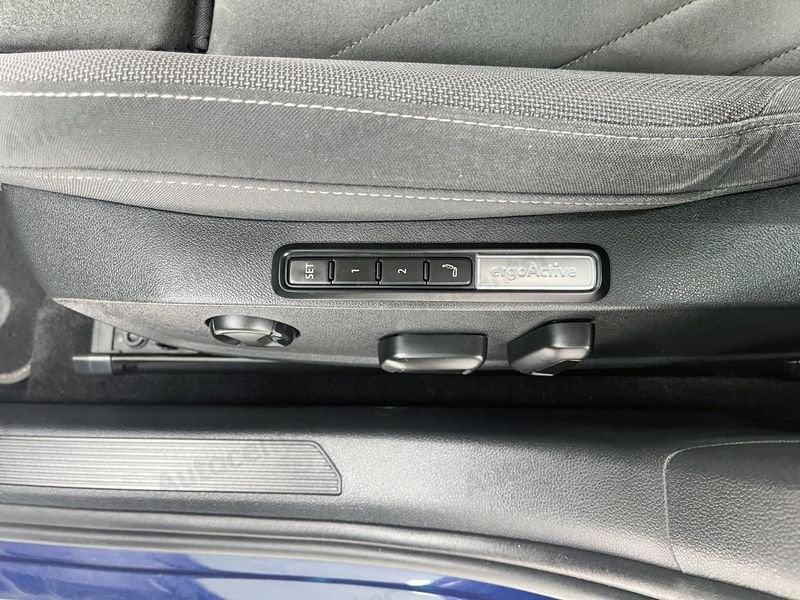 Volkswagen Golf Variant 2.0 tdi Style 150cv dsg