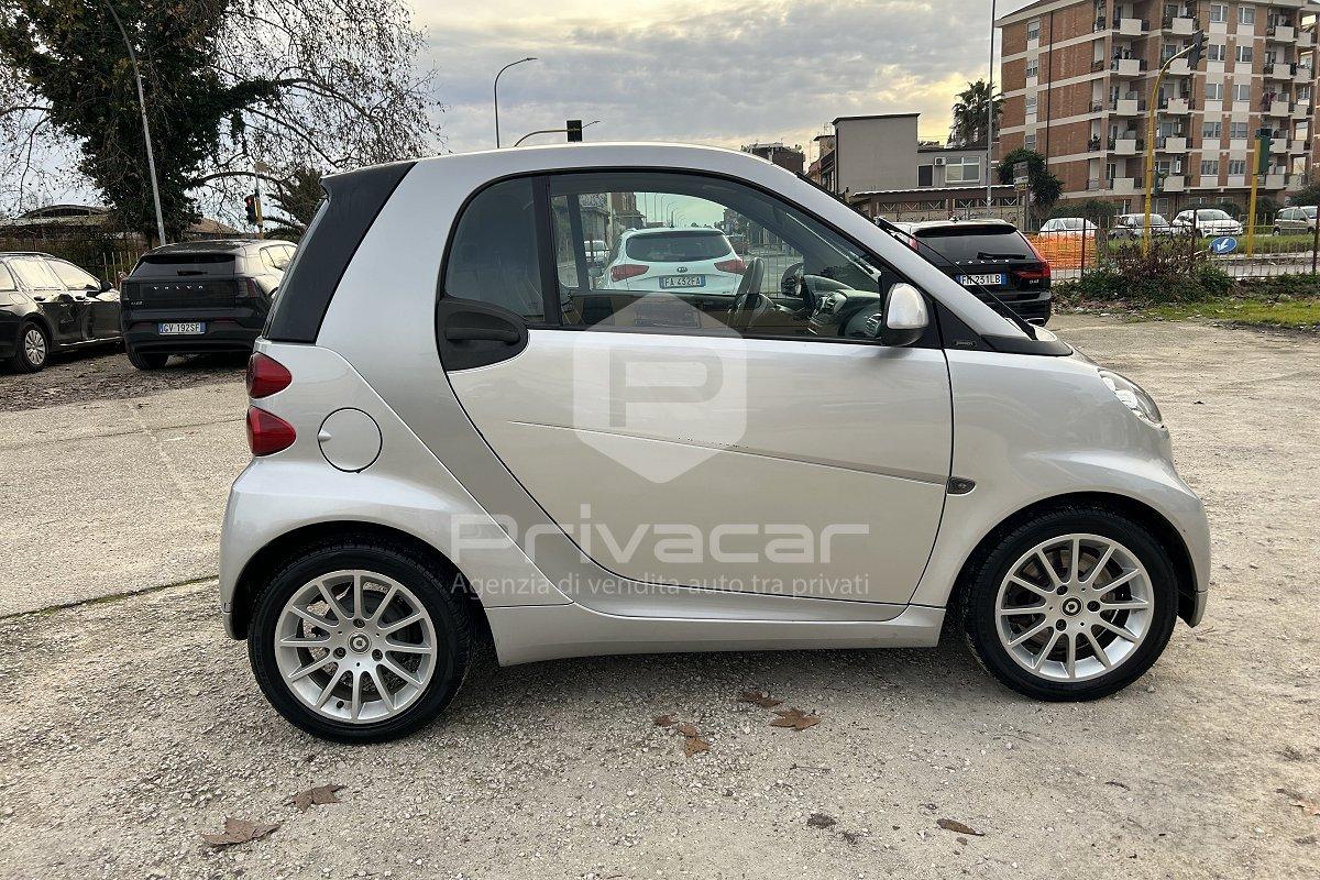 SMART fortwo 800 33 kW coupé passion cdi