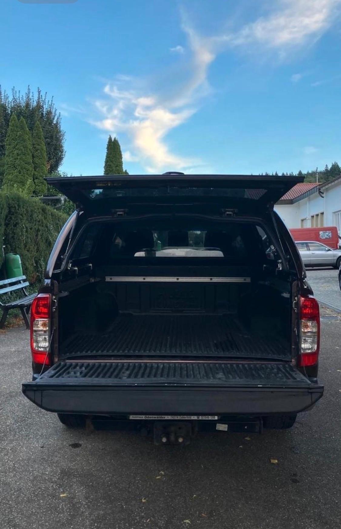 Nissan Navara 2.3 dCi 190 CV 4WD Double Cab N-Connecta