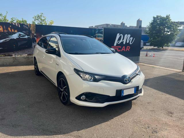 TOYOTA Auris Touring Sports 1.8 style cvt