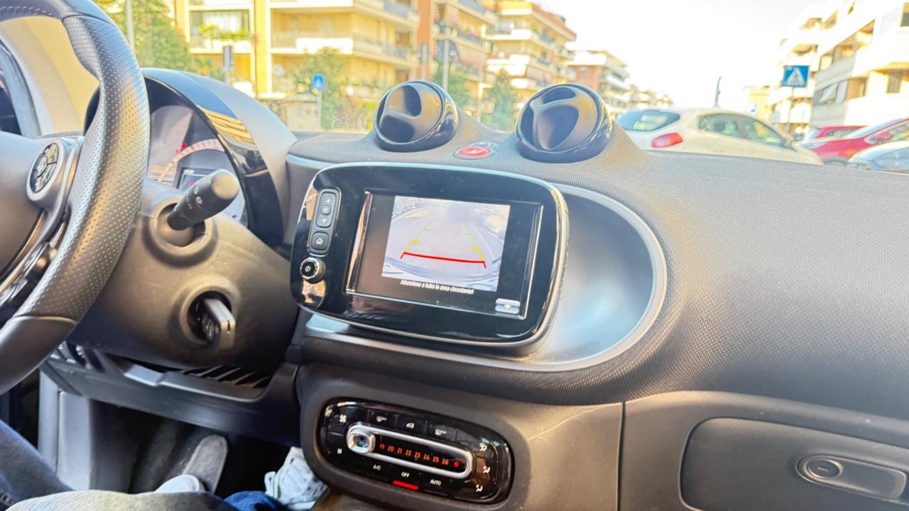 Smart ForTwo 90 0.9 Turbo twinamic Prime LED NAVI KAMERA CERCHI 16 PDC BLUETOOTH BRACCIOLO NERO OPACO