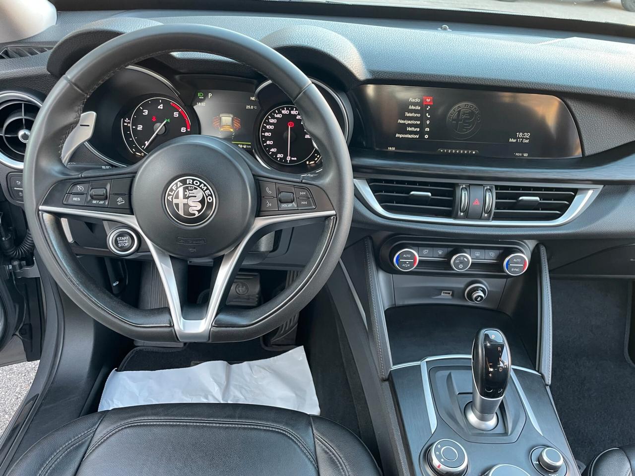 Alfa Romeo Stelvio 2.2 Turbodiesel 210 CV AT8 Q4 Business