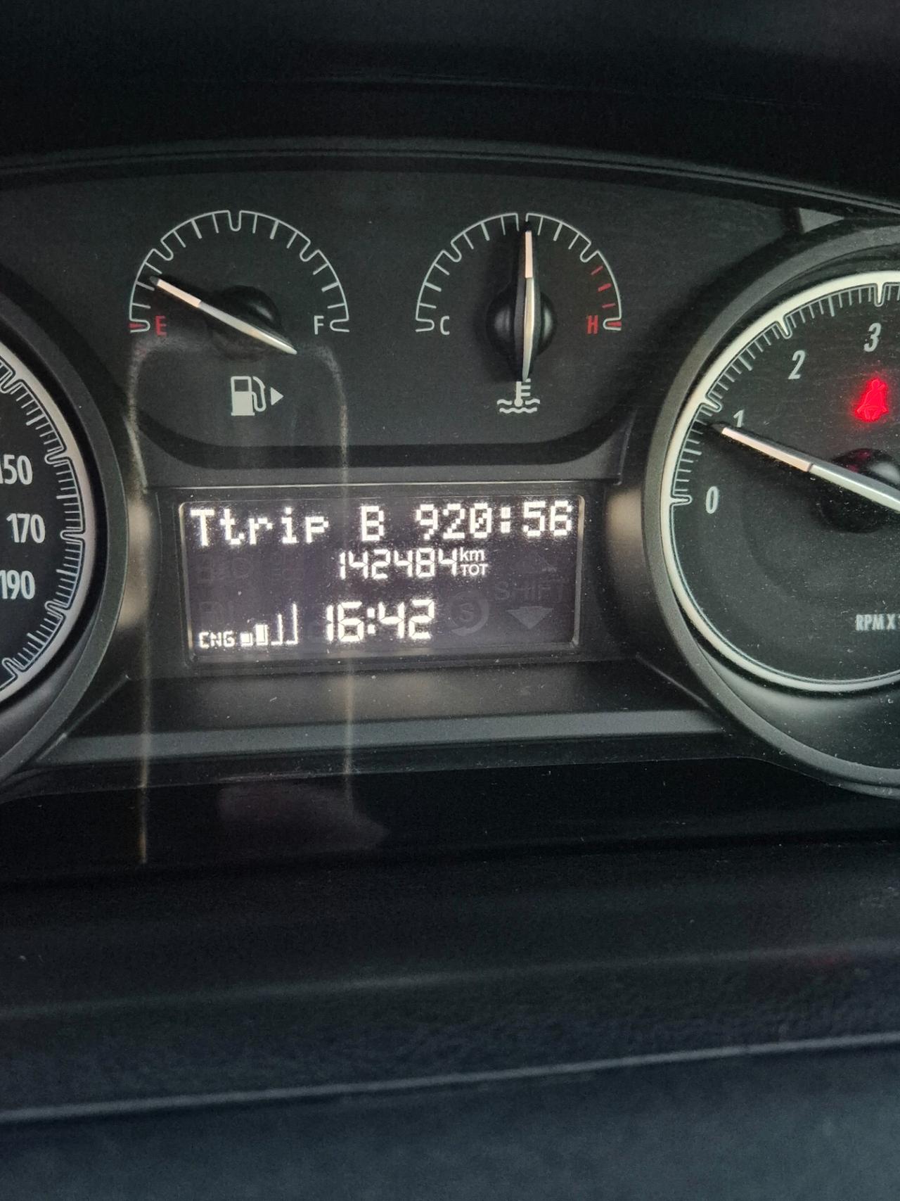 Lancia Ypsilon 0.9 TwinAir 85 CV 5 porte Metano Ecochic Gold