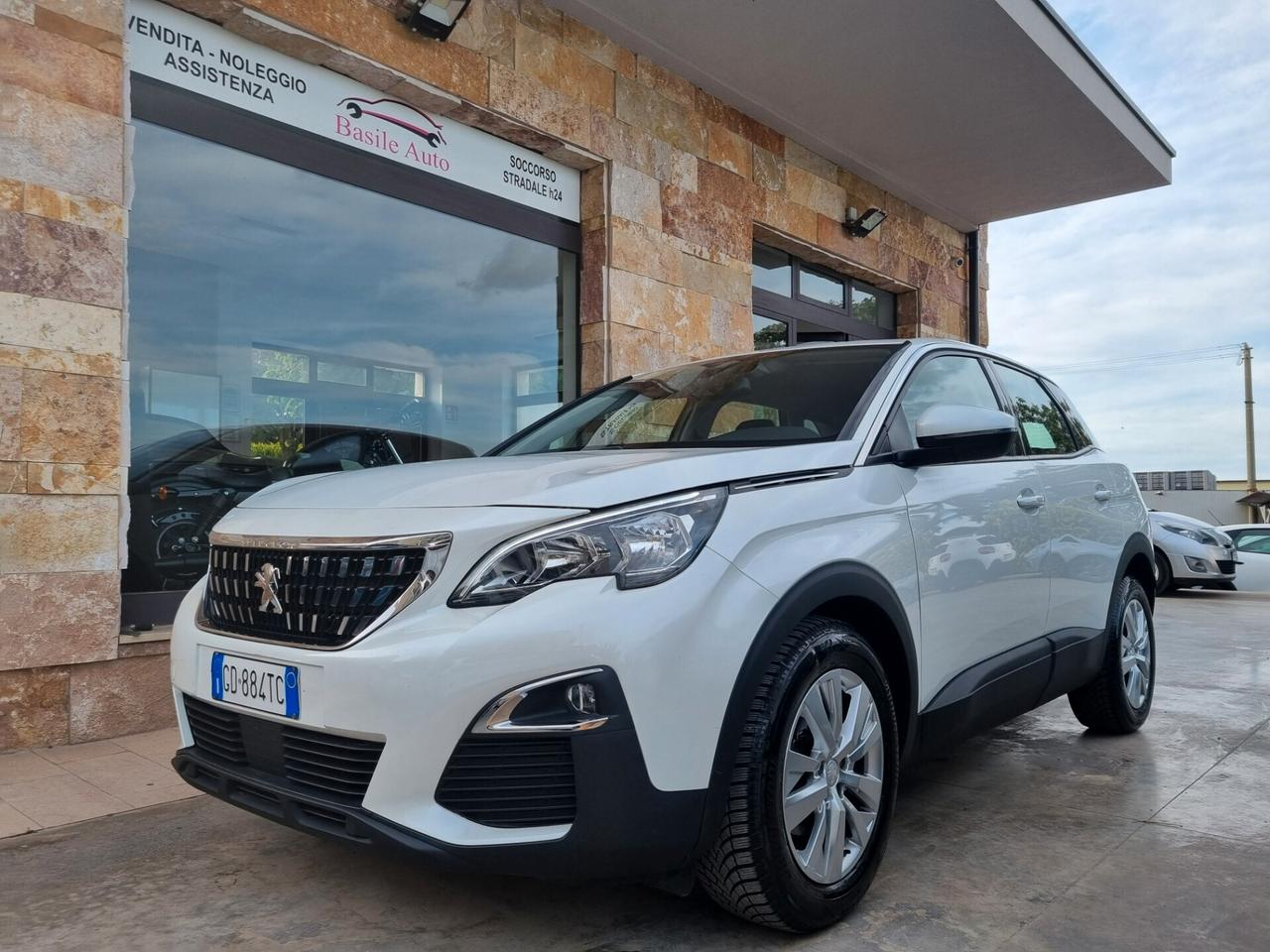 Peugeot 3008 BlueHDi 130 S&S Business