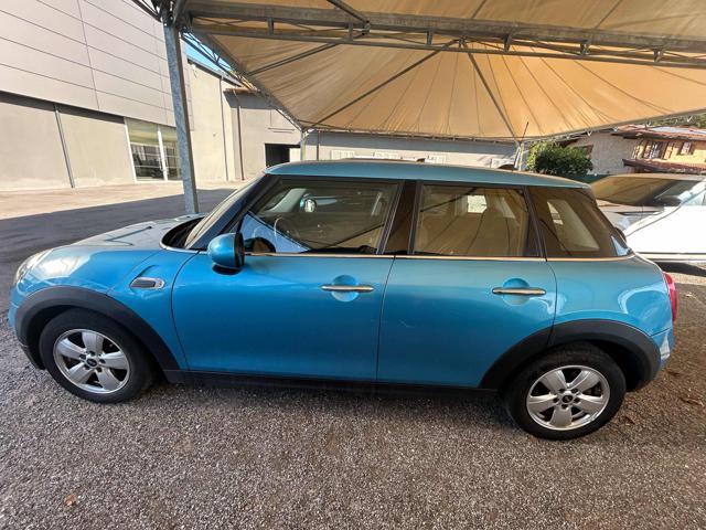 MINI Cooper 1.5 5 porte