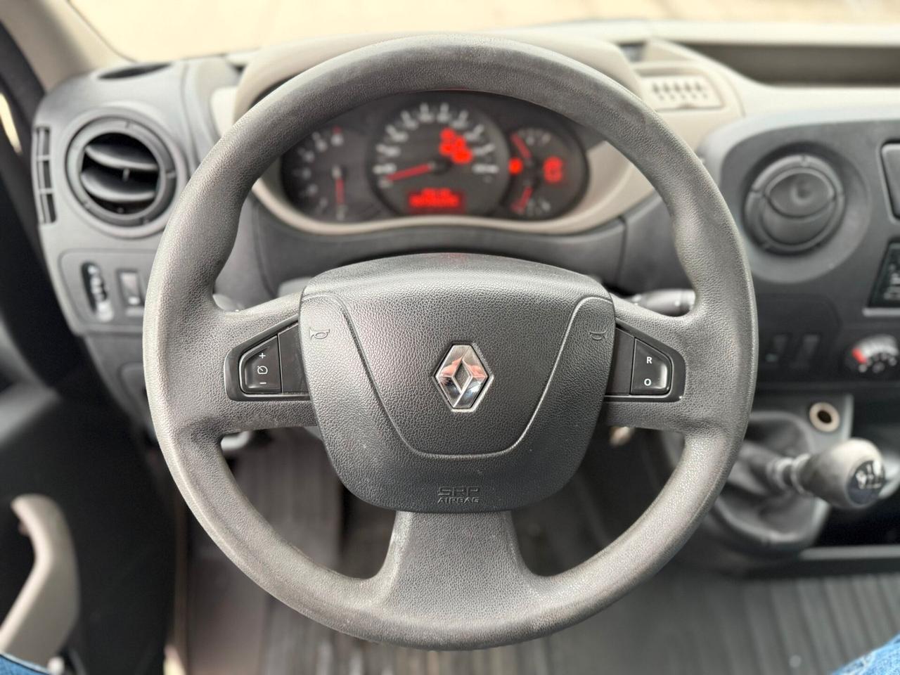 Carroattrezzi Renault Master 2.3 136cv 2017