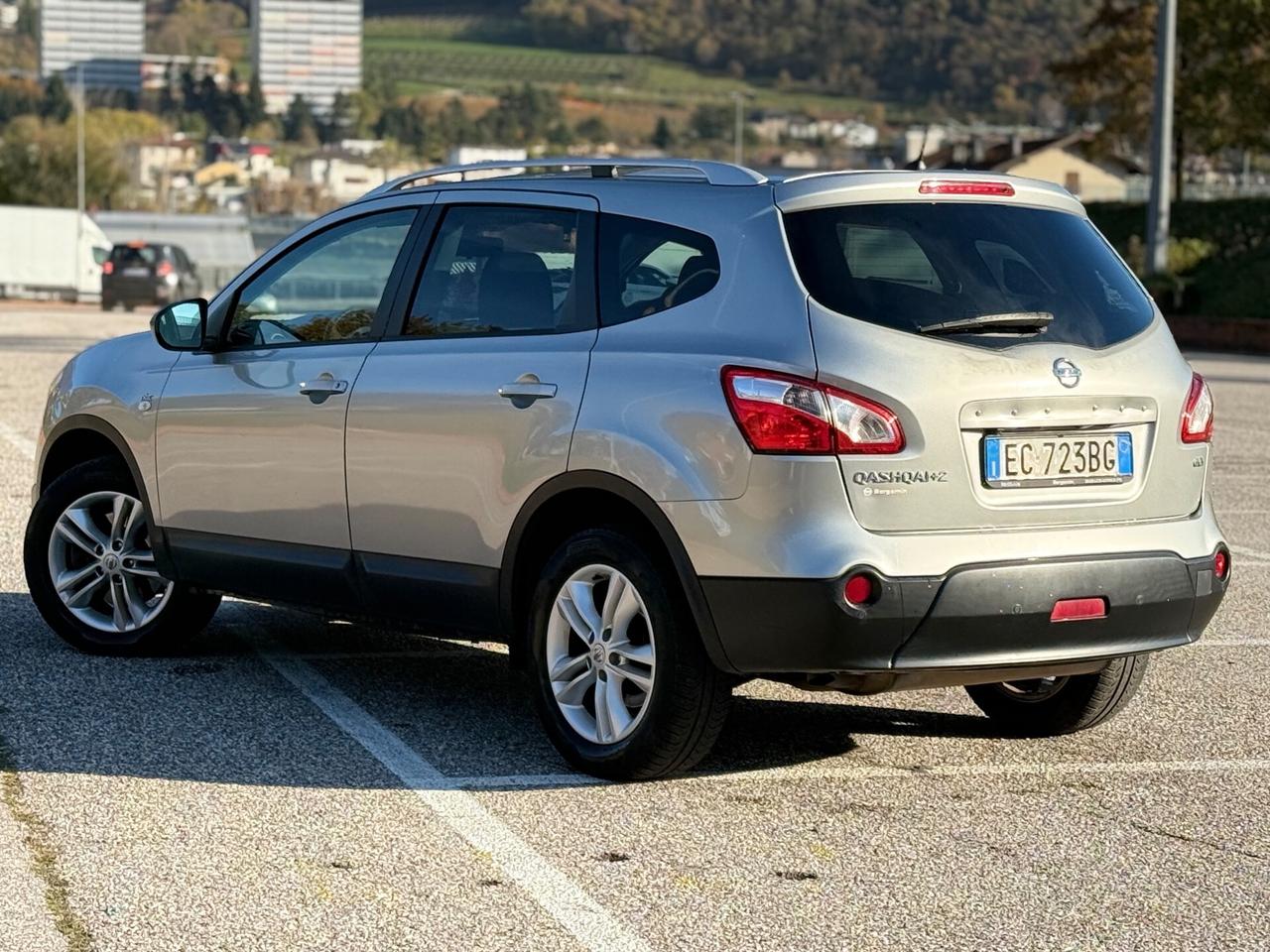 Nissan Qashqai Qashqai+2 2.0 dCi 7 posti