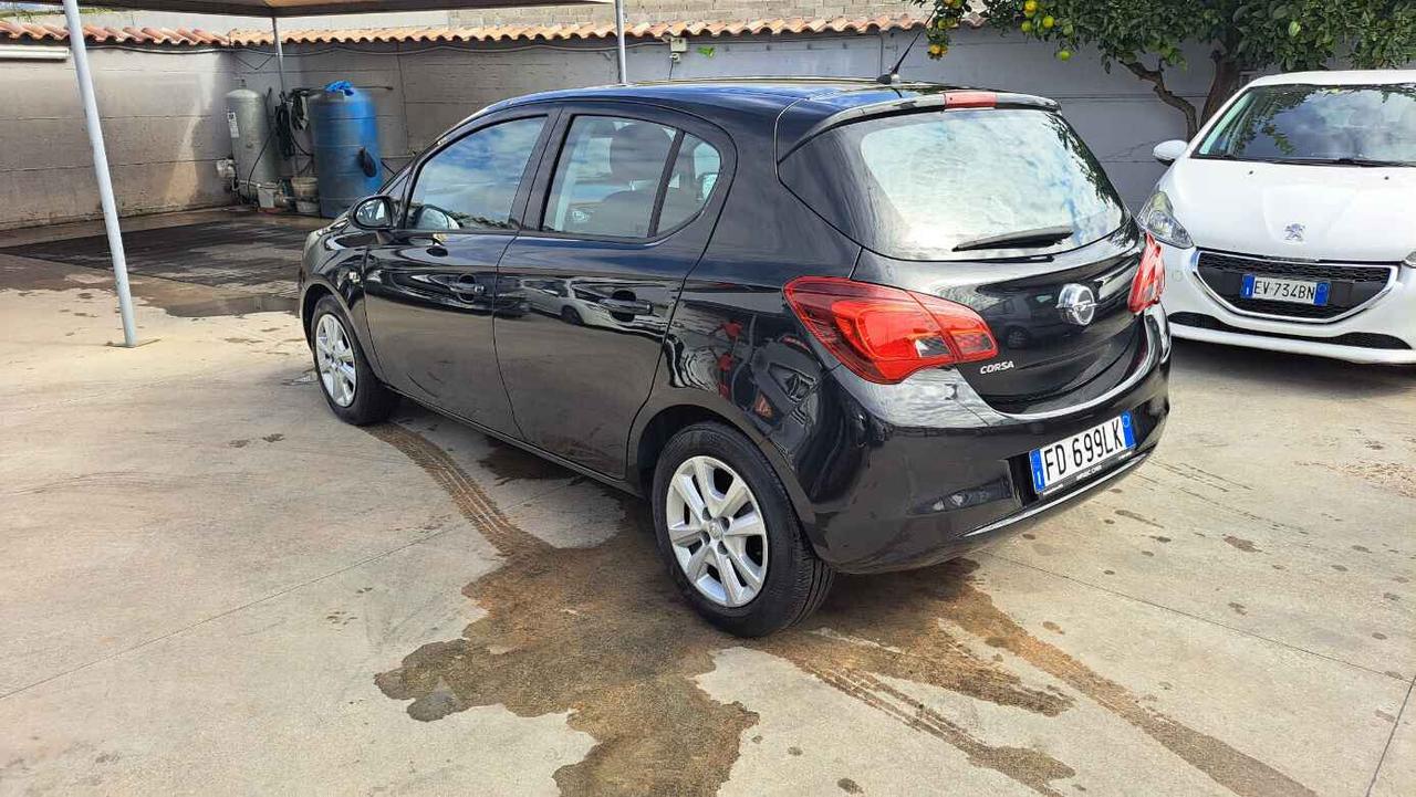 Opel Corsa 1.2 Benzina 69Cv 5P