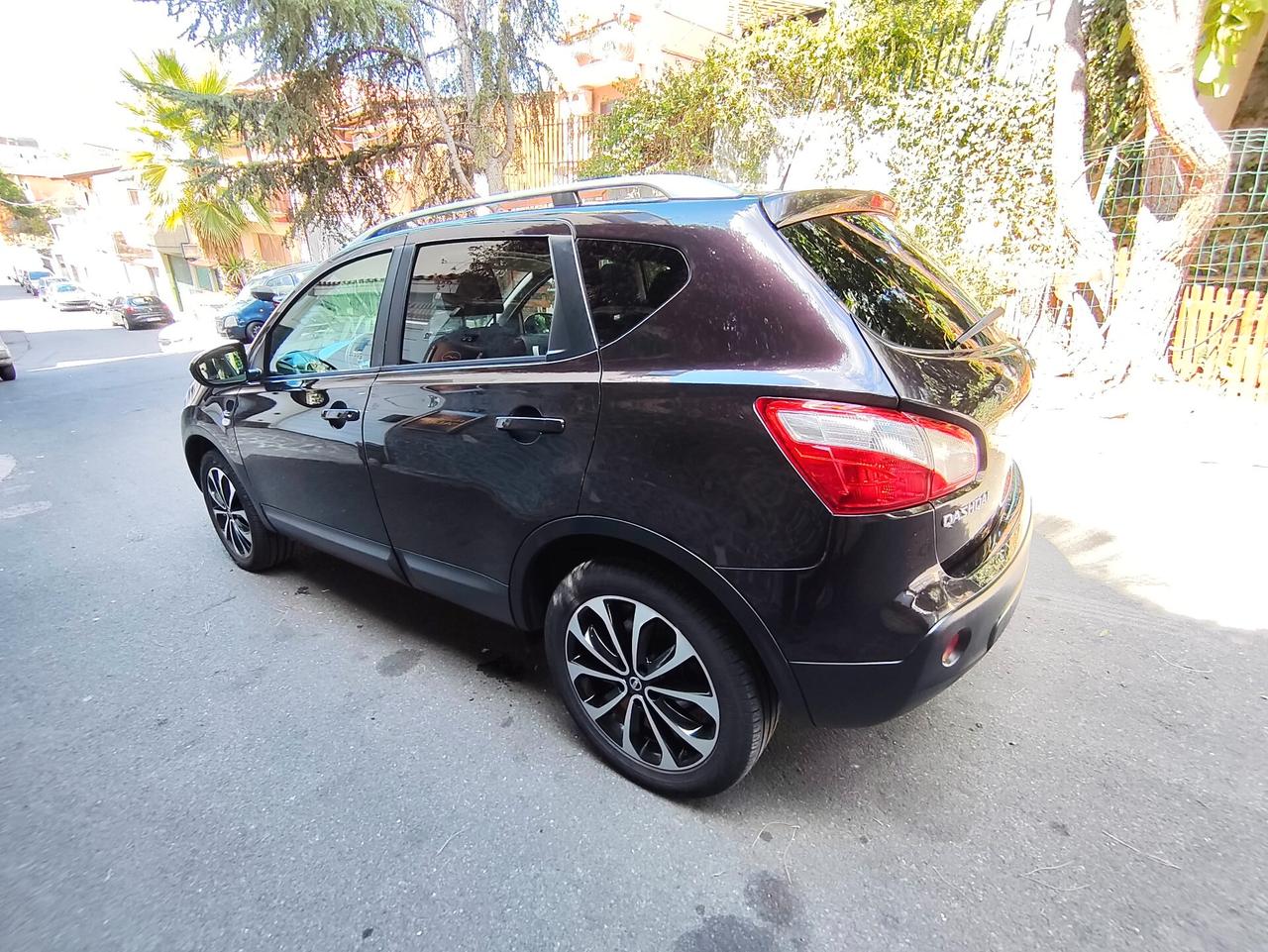 Nissan Qashqai 1.5 dCi DPF n-tec 2011