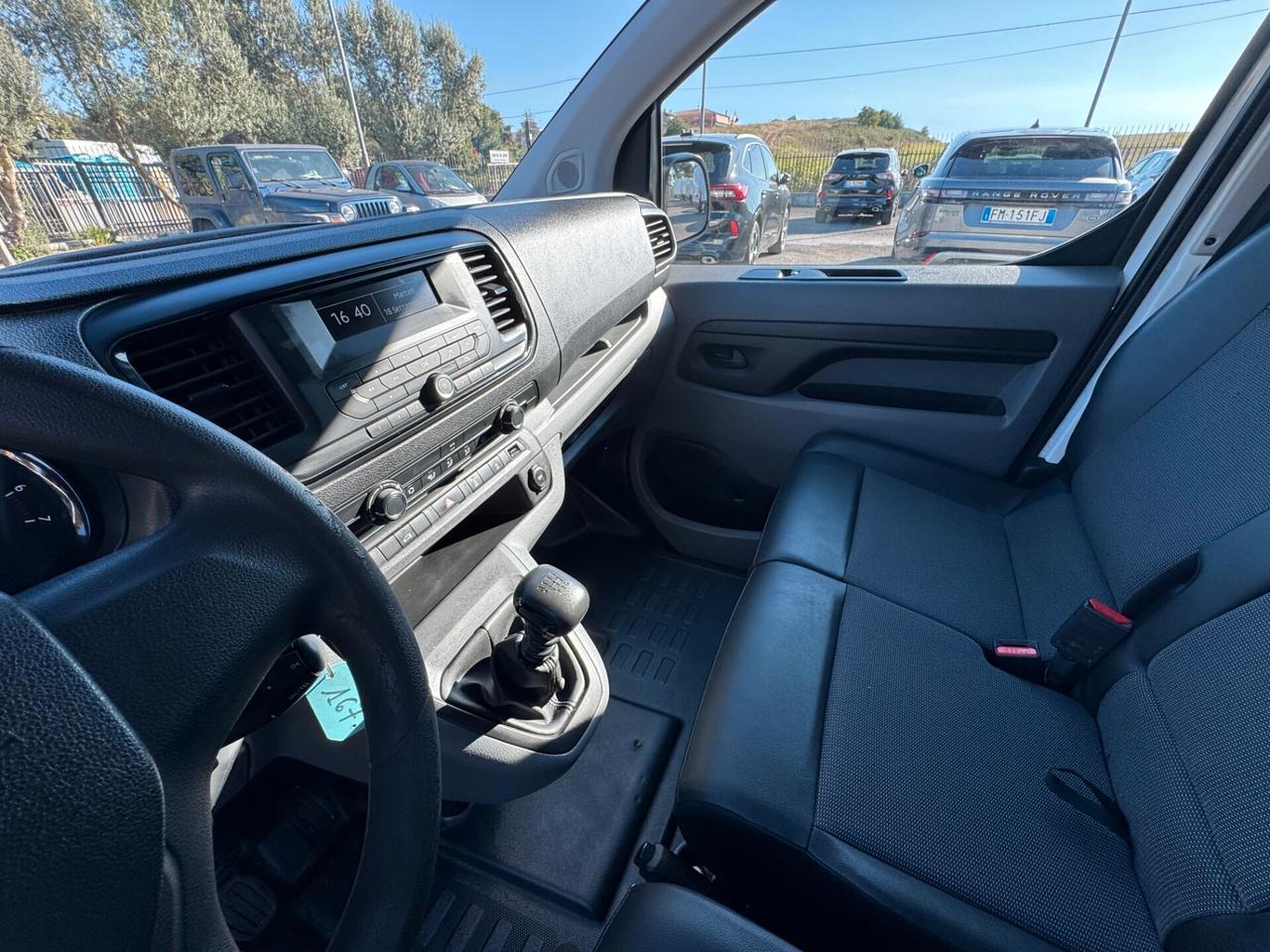 Vivaro 1.5 Diesel 120CV S&S PL-TN M Furgone Essentia