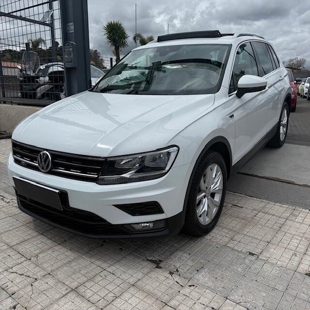 Volkswagen Tiguan 2.0 TDI SCR DSG R-LINE