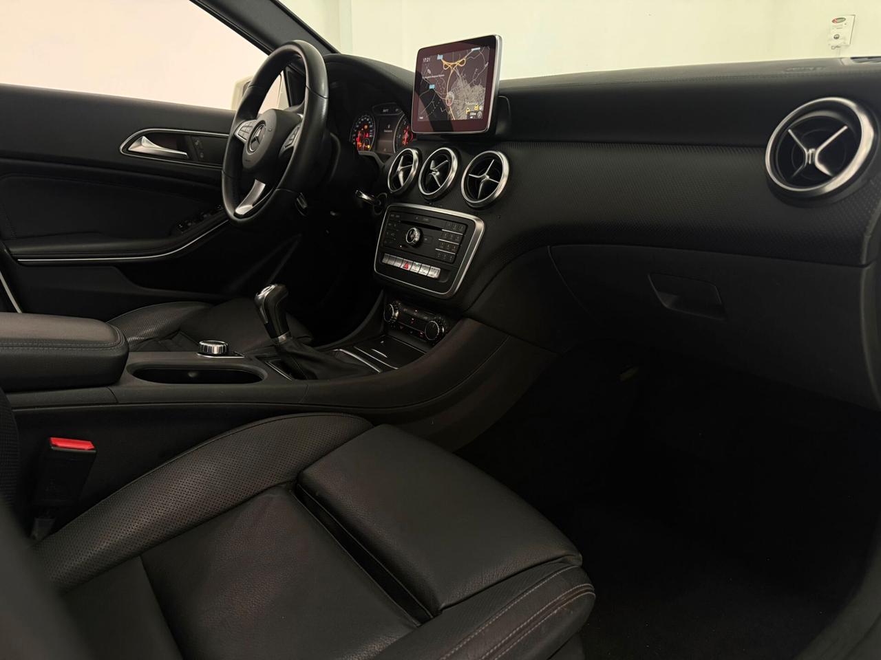 Mercedes-benz A 200 d Sport