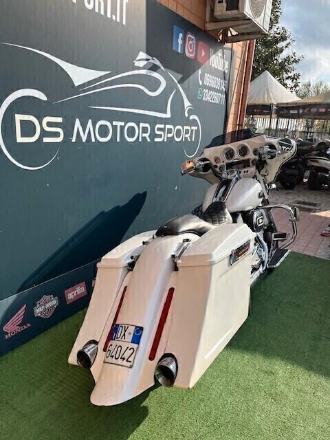 Harley-davidson FLHTCU Ultra Classic Electra Glide Abs