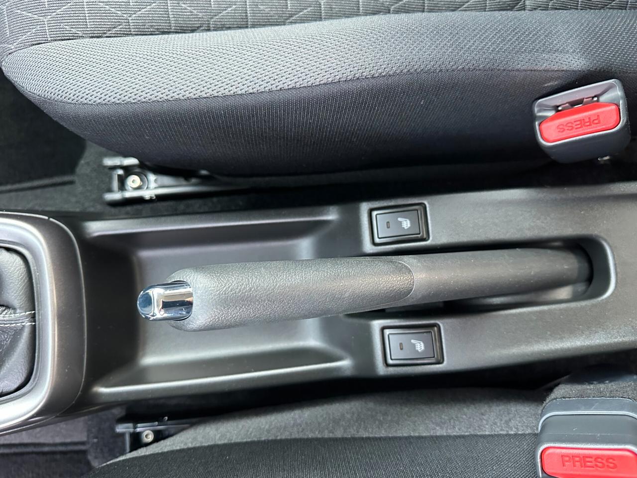 Suzuki Swift 1.2 Hybrid 4WD AllGrip Top