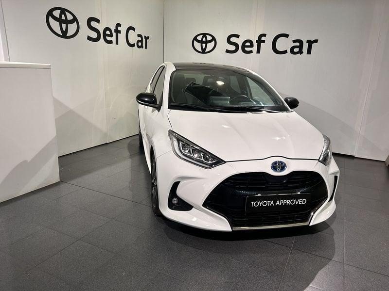 Toyota Yaris 1.5 Hybrid Lounge AREA C FREE