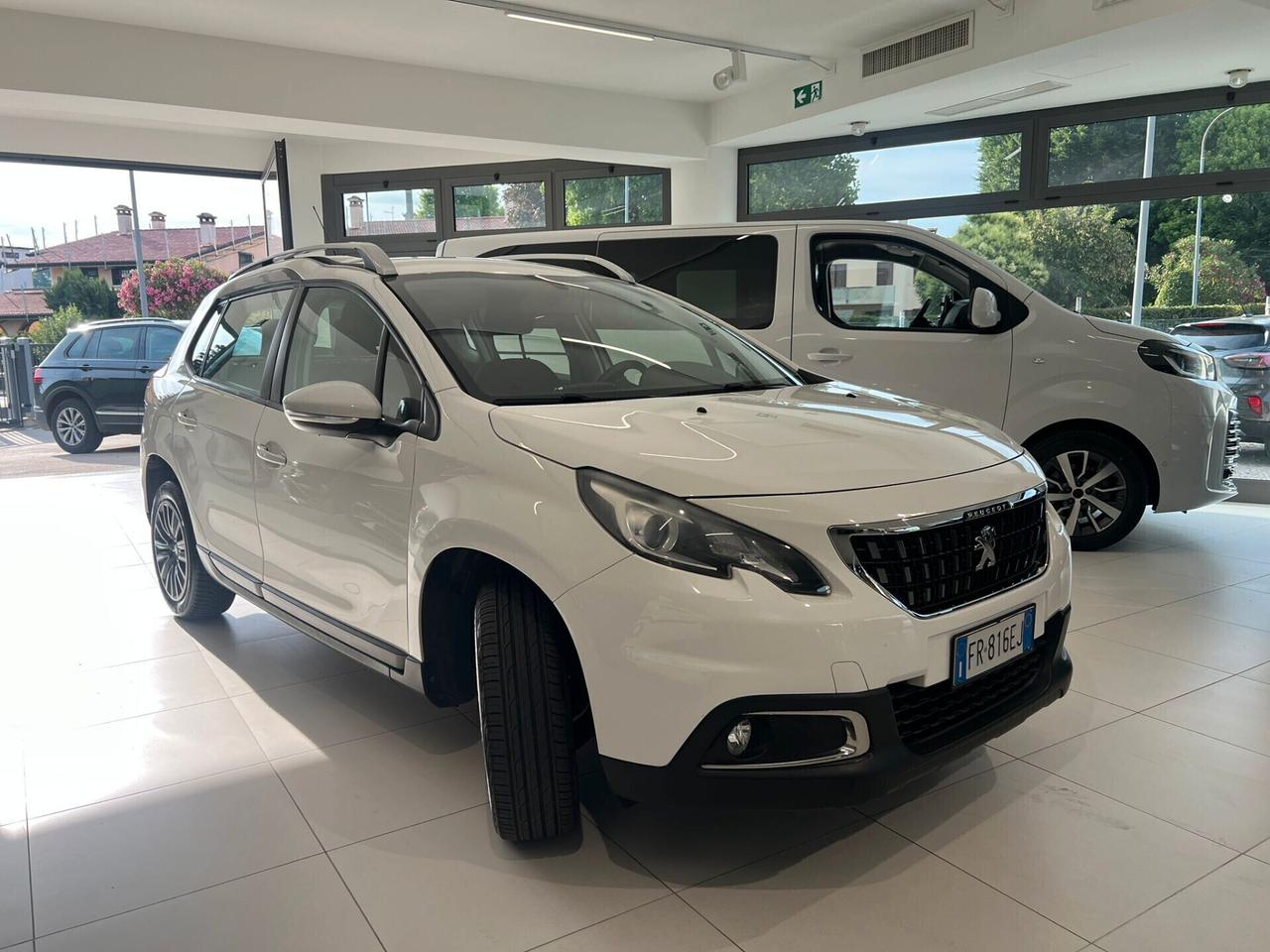 Peugeot 2008 PureTech 82 S&S Active