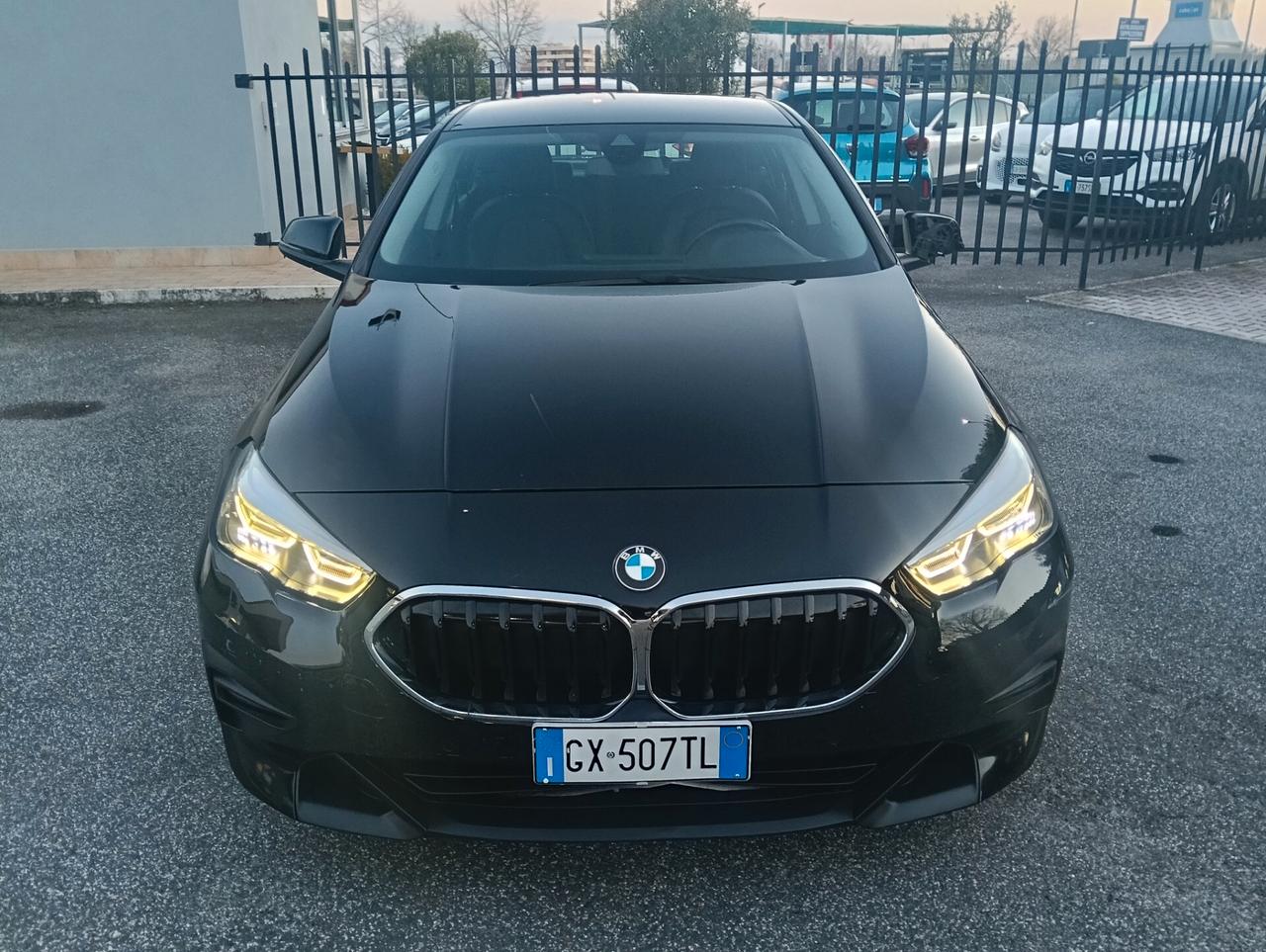 Bmw Serie 2 Gran Coupé 220i Advantage aut.
