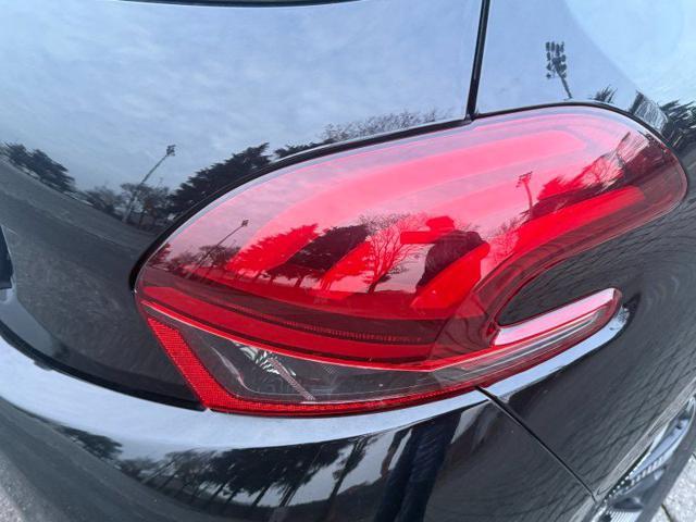 PEUGEOT 208 BlueHDi 100 S&S 5 porte Signature