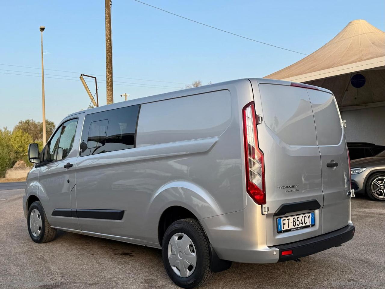 Tran.Cust.320 2.0 TDCi 130 PASSO LUNGO 6 POSTI AUTOCARRO