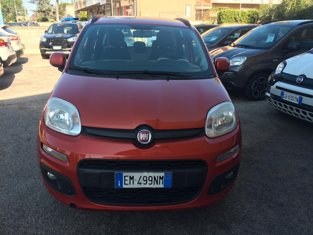 Fiat Panda 1.2 Emotion benzia tagliandata con garanzia e distribuzione eseguita a km 117000!