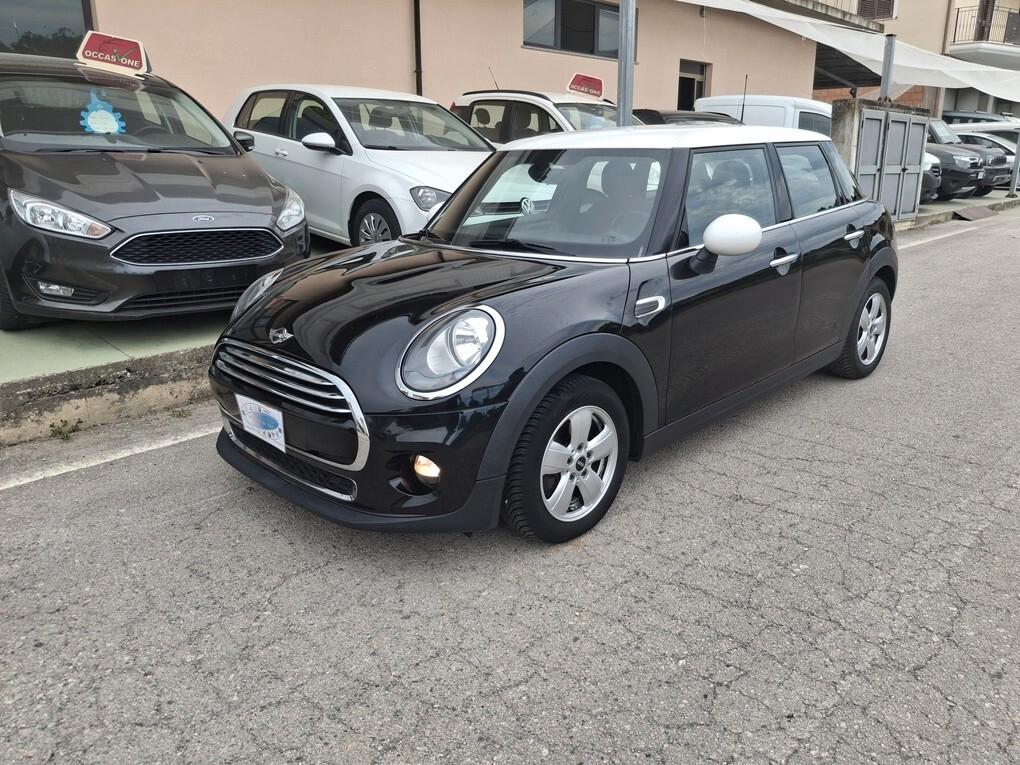 Mini Cooper D 5 porte
