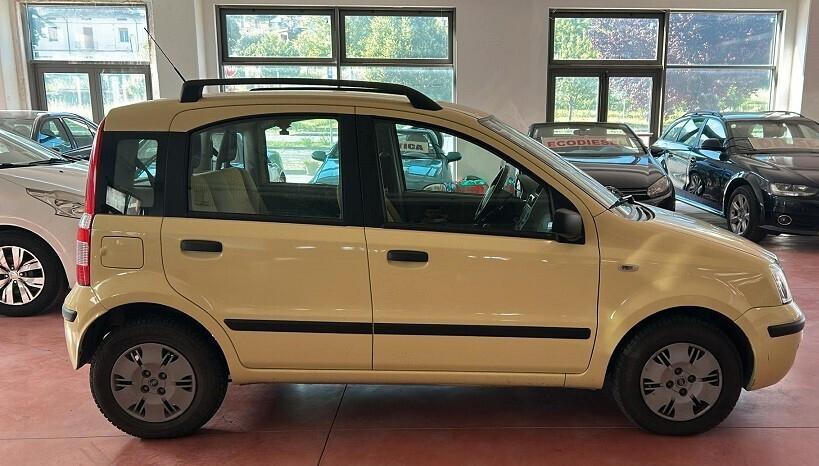 FIAT PANDA. 1200 Ben. SOLI KM 49.516 Certificati CV60 come NUOVA per NEOPATENTATI