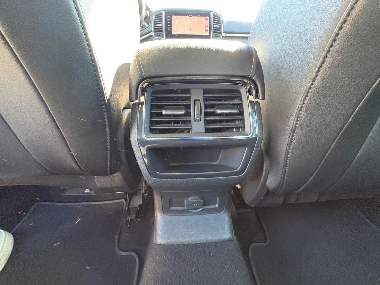 Skoda Karoq 1.5 TSI Executive #10277